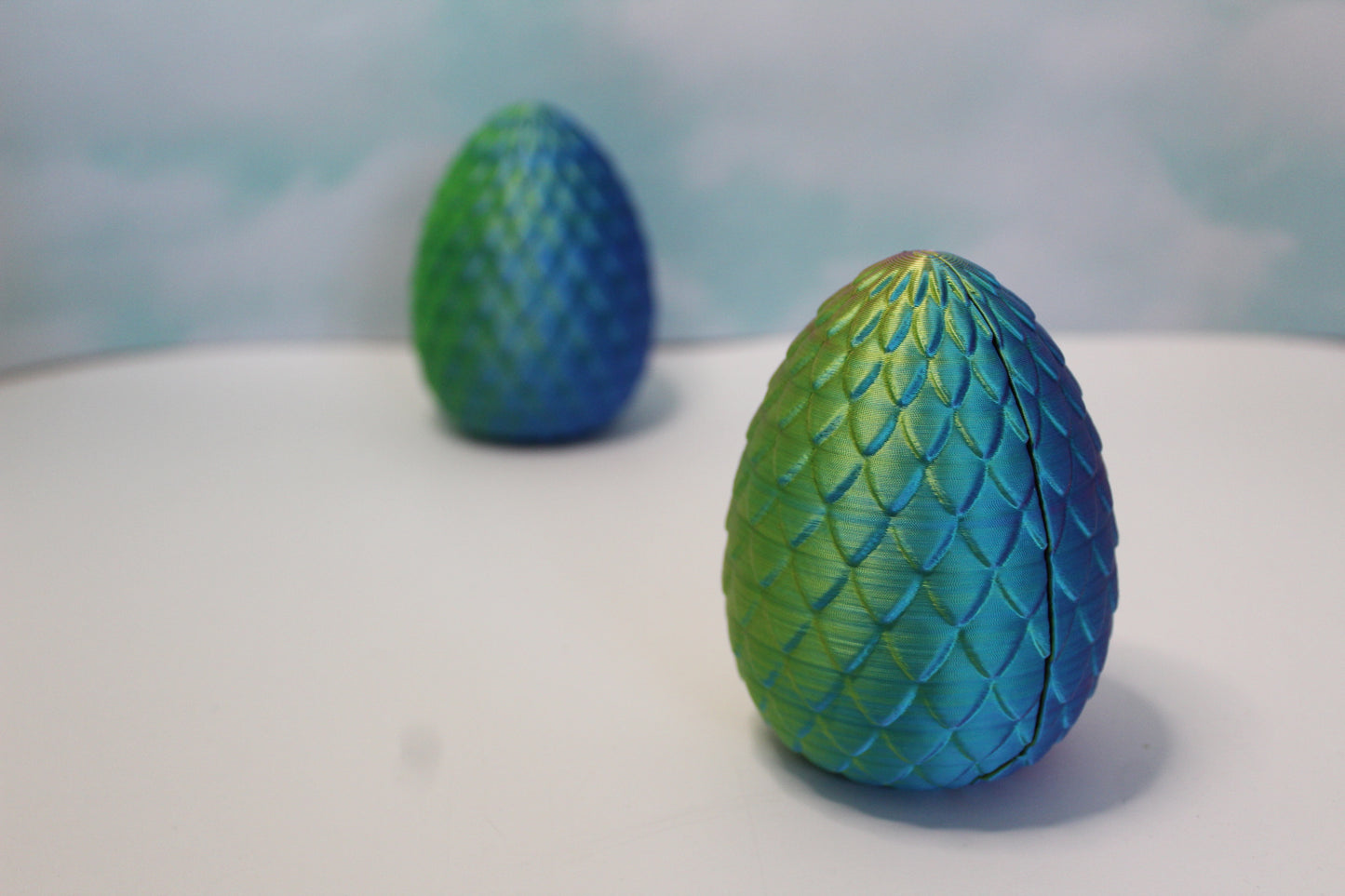 Dragon Egg (hinged with magnetic closure).